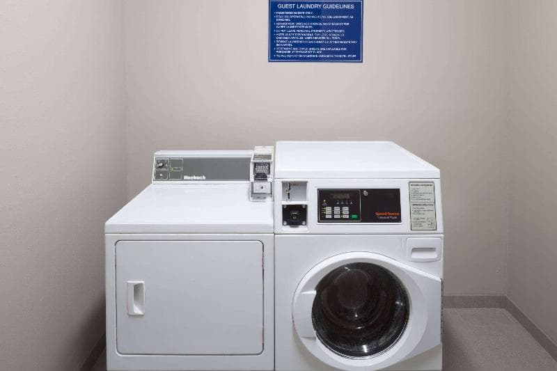 Days Inn & Suites By Wyndham Houston Nw Cypress 2