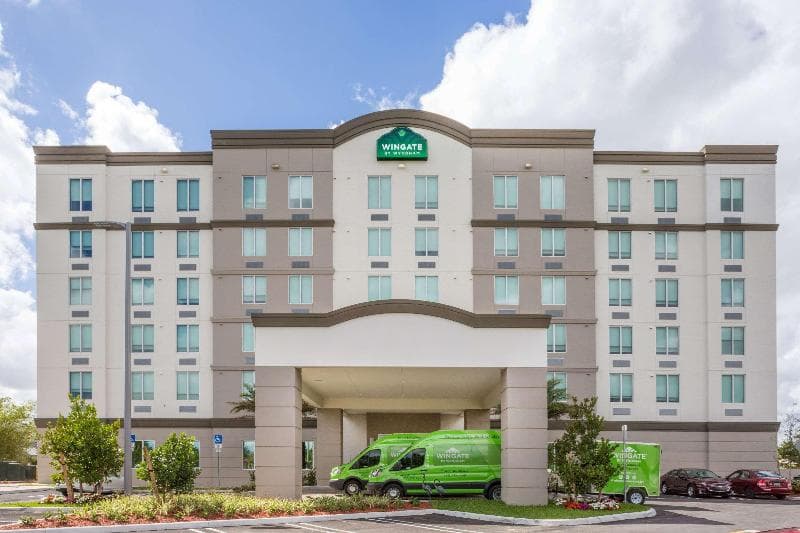 Wingate by Wyndham Miami Airport 2