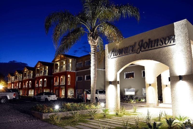 Howard Johnson by Wyndham Villa Carlos Paz 3