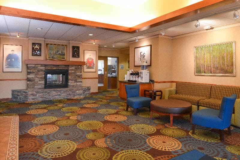 Holiday Inn Express St. Croix Valley 4