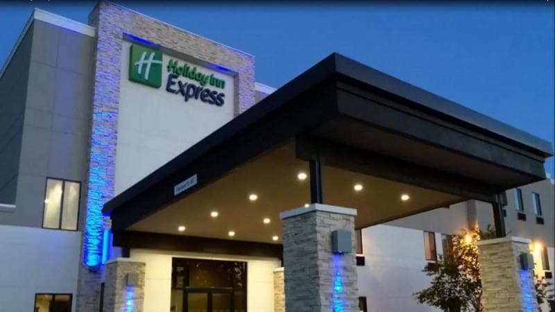 Holiday Inn Express And Suites Rantoul photo 1