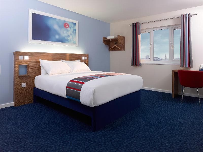 Travelodge Chertsey 5