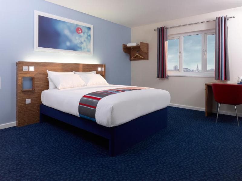 Travelodge Harrogate West Park 4