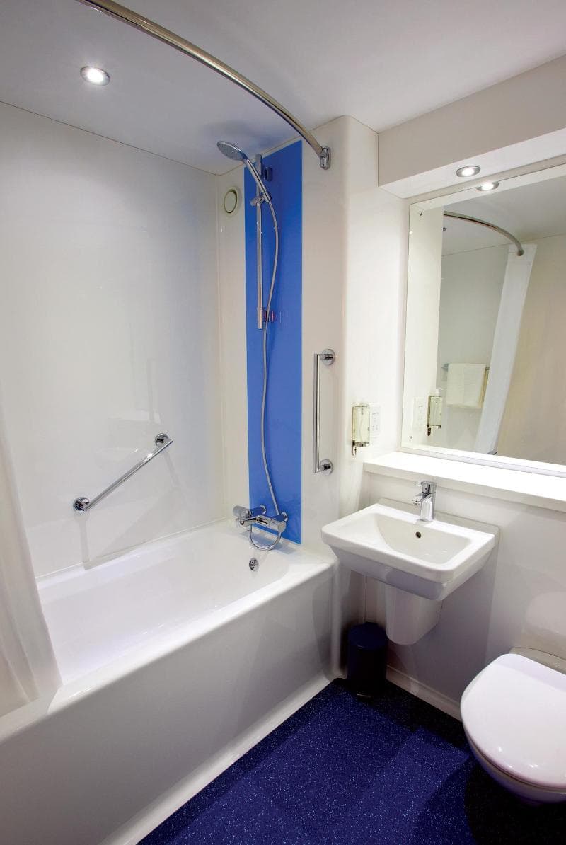 Travelodge Kettering 5