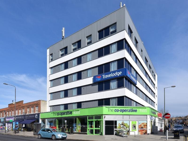 Travelodge London Raynes Park photo 1