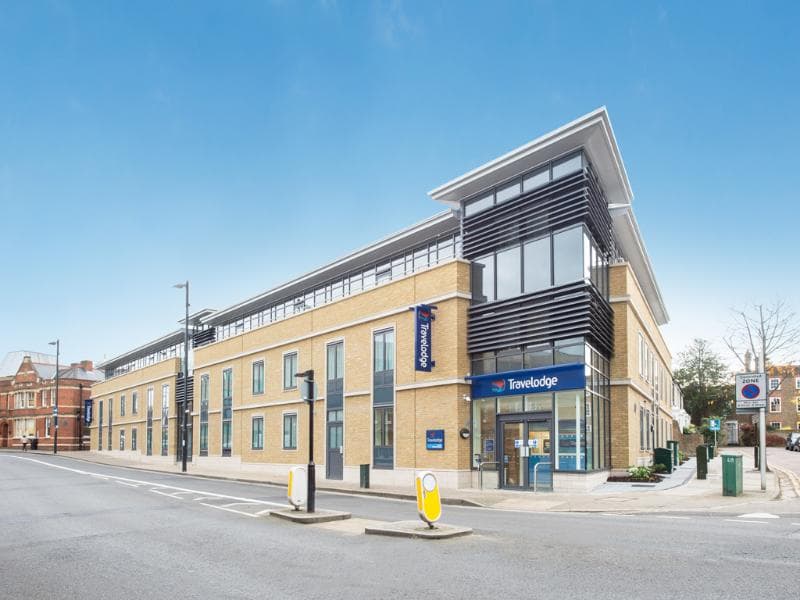 Travelodge London Richmond Central main