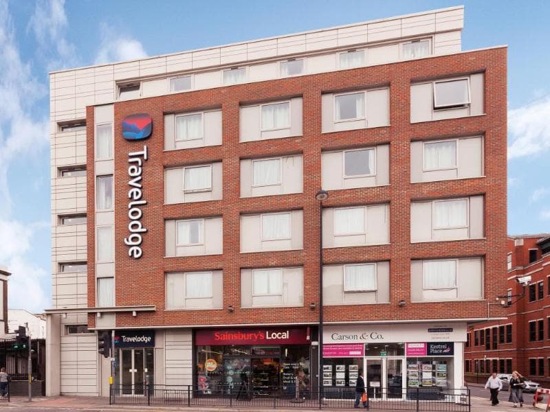 Travelodge Maidenhead Central main