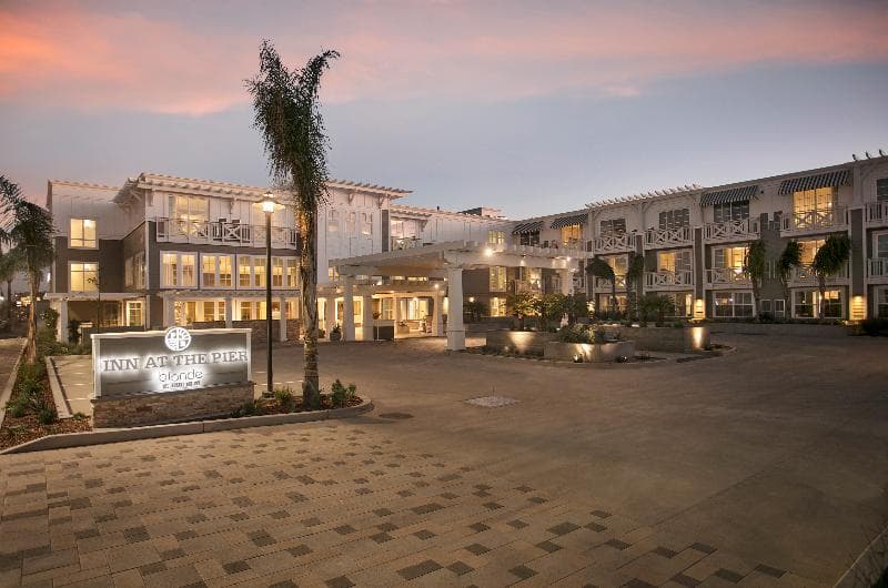 Inn at the Pier Pismo Beach, Curio Collection by Hilton photo 1