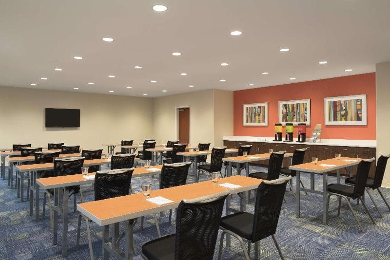 Home2 Suites by Hilton Leavenworth Downtown 2