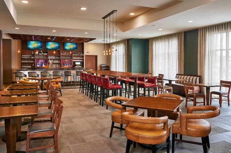 Four Points By Sheraton Fargo Medical Center 3