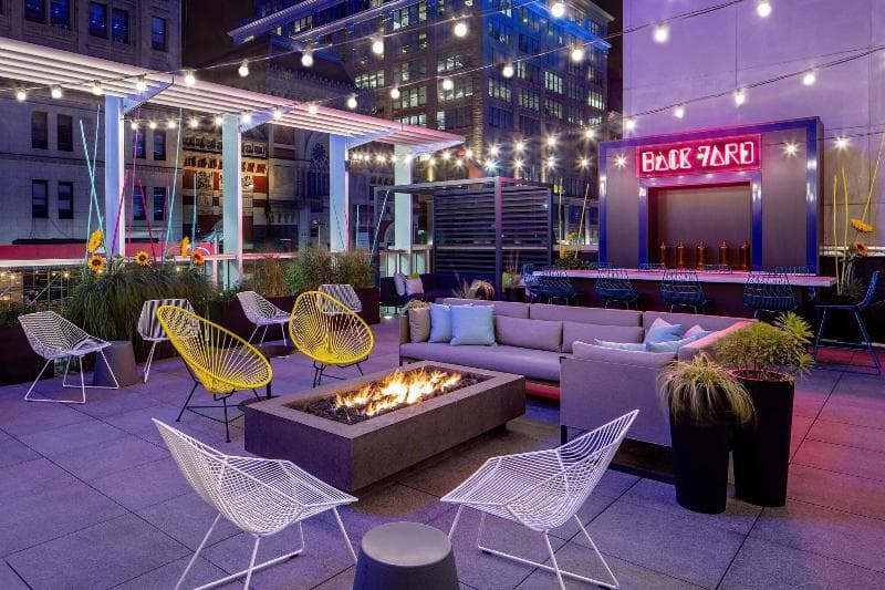 Aloft Philadelphia Downtown 5