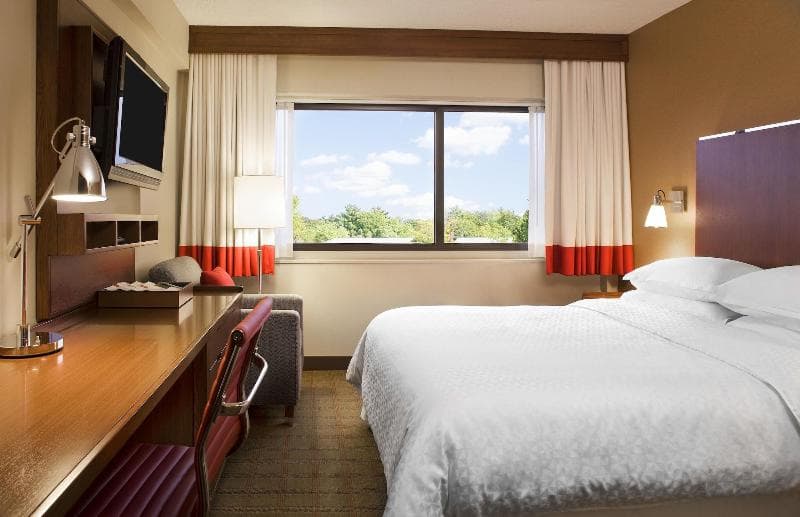 Four Points By Sheraton Moncton 5