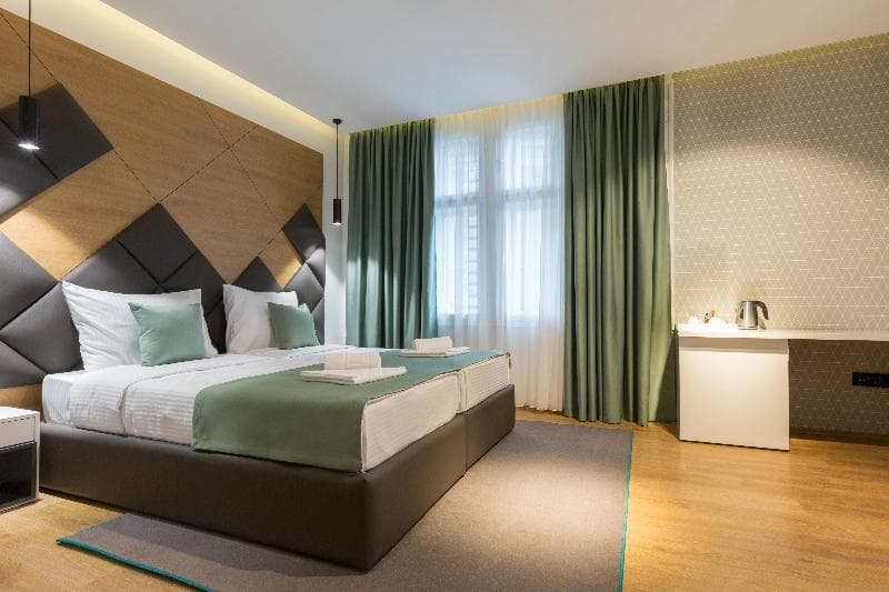Hotel Capital 5
