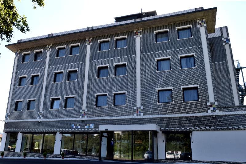 Hotel New Bilbao Airport 1