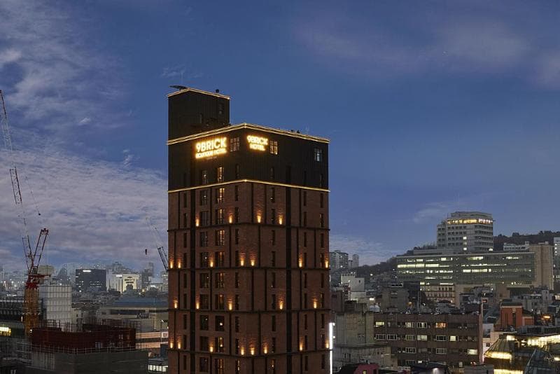 9 Brick Hotel 4