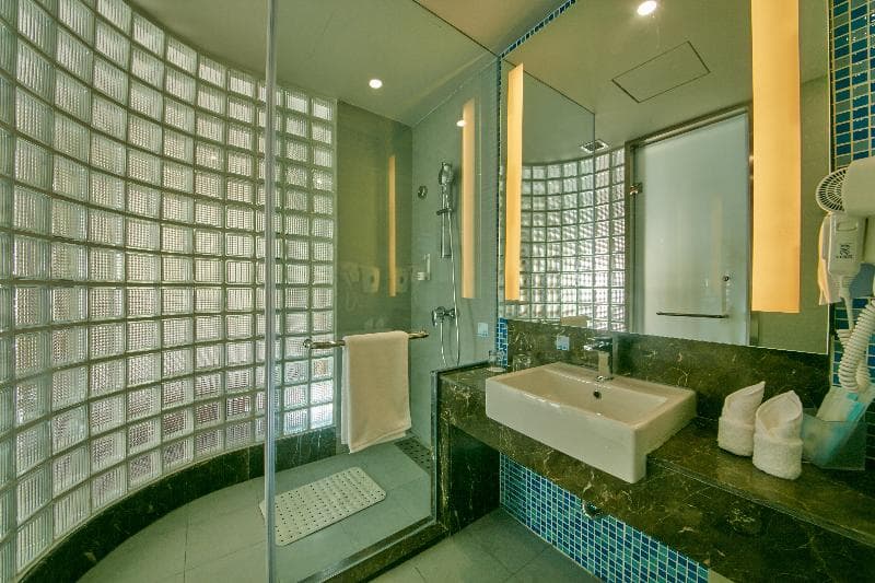 Holiday Inn Express Leshan City Square 4