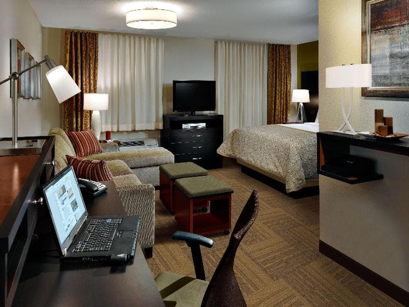 Staybridge Suites Pittsburgh-Cranberry Township 3