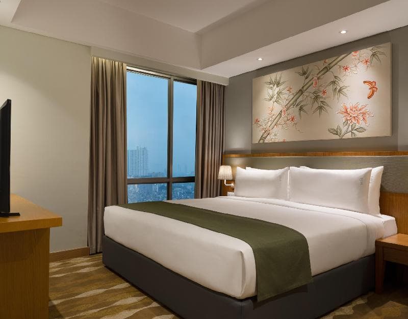 Holiday Inn And Suites Gajah Mada 4