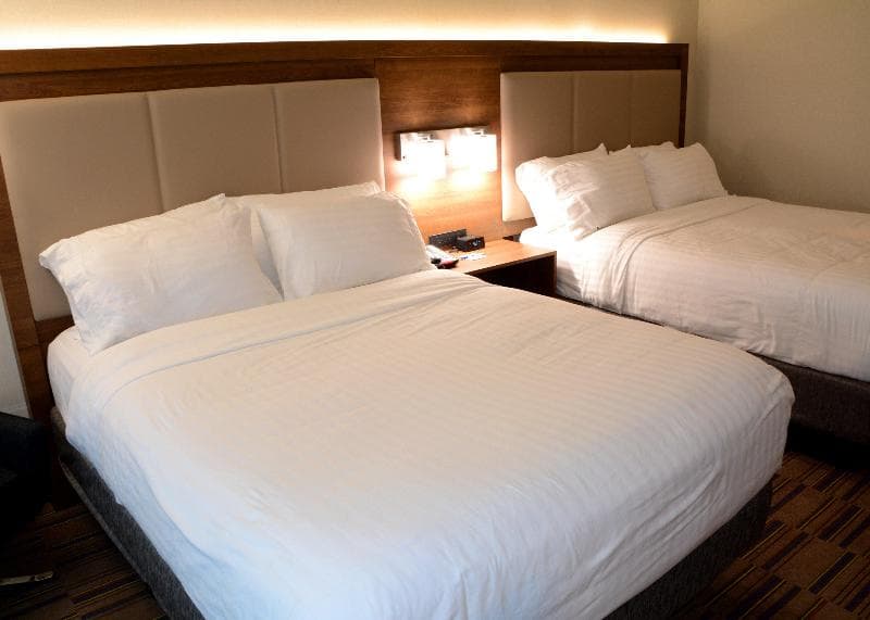 Holiday Inn Express And Suites Pittsburgh - Monroe photo 1