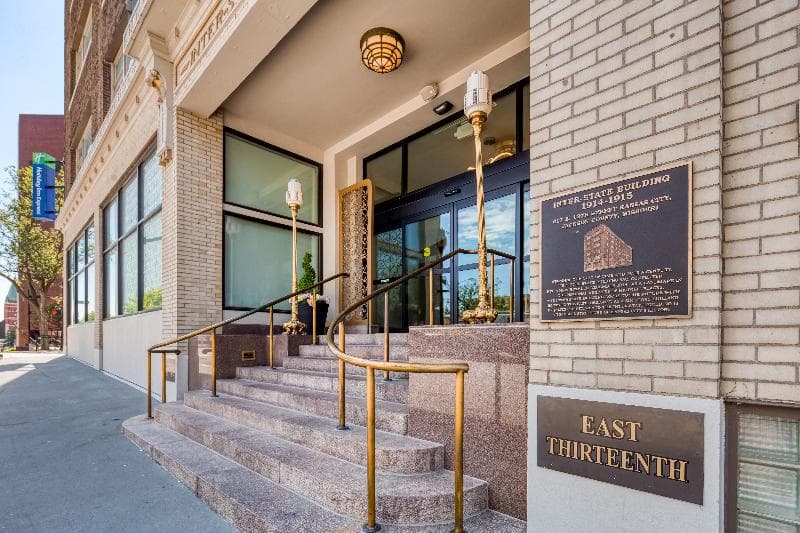 Holiday Inn Express Kansas City Downtown 2
