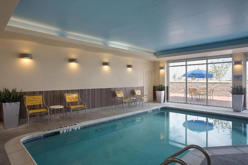 Fairfield Inn & Suites Dallas West/I-30 2