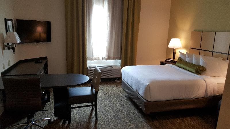 Candlewood Suites Lake Charles South 2