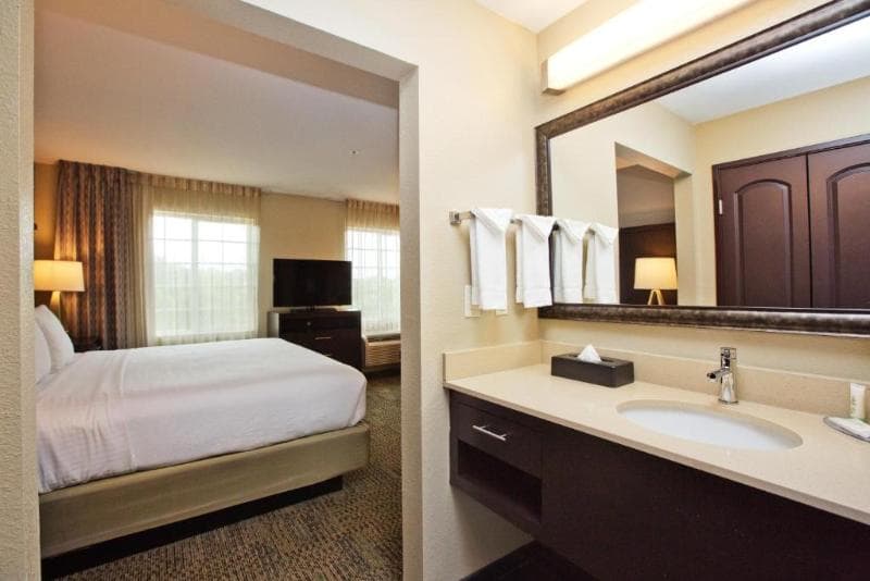 Staybridge Suites Austin South Interstate Hwy 35 4