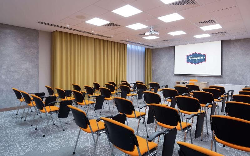 Hampton by Hilton Astana Triumphal Arch photo 1
