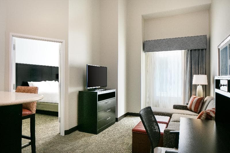 Staybridge Suites Des Moines Downtown 3