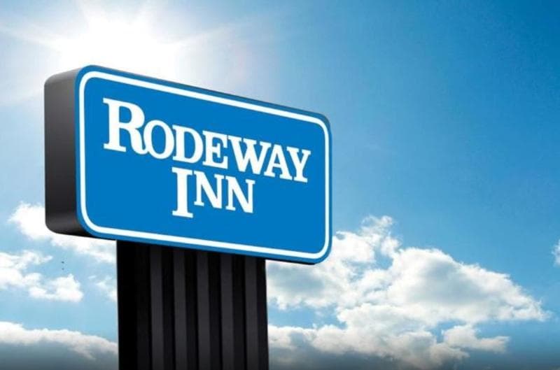 Rodeway Inn Fort Smith Area photo 1