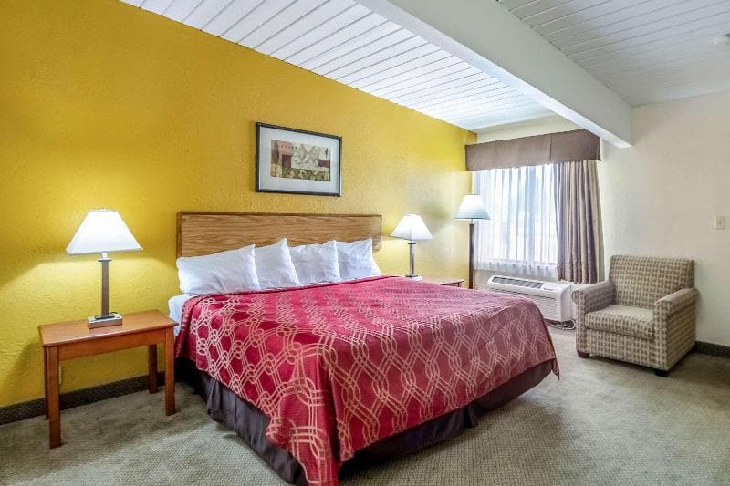Travelodge By Wyndham Appleton 5