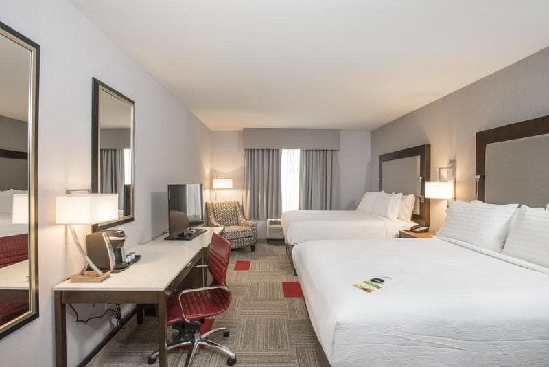 Holiday Inn Hotel & Suites Cincinnati Downtown photo 1