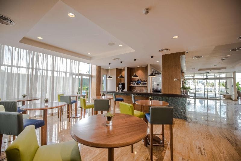 Hampton by Hilton Santo Domingo Airport 2