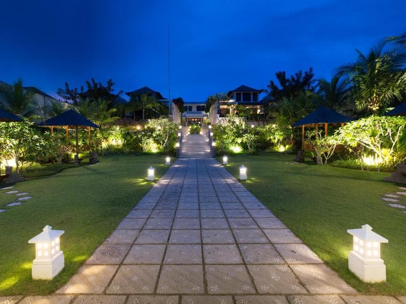 Airis Luxury Villas & Spa main