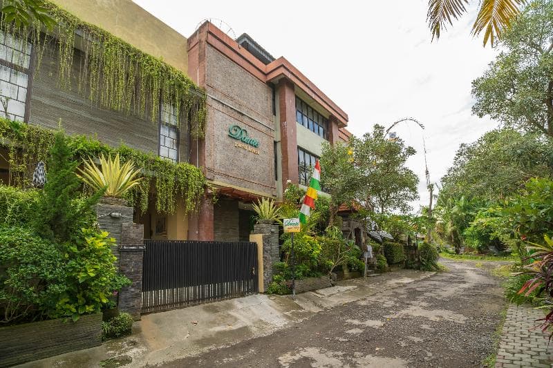 Oyo 612 Dante Guesthouse photo 1