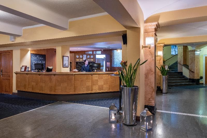 First Hotel Statt photo 1