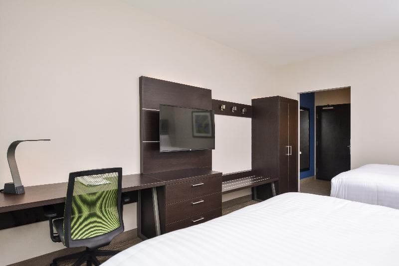 Holiday Inn Express Donaldsonville photo 1