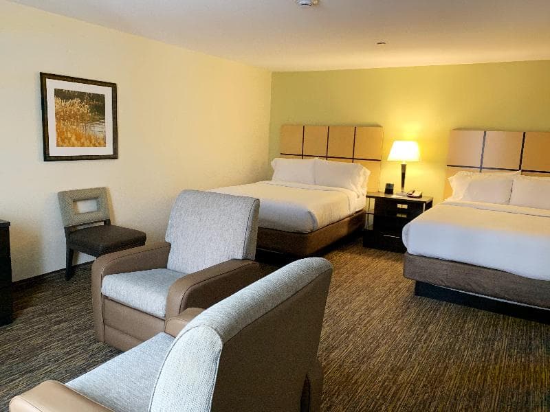 Candlewood Suites Belle Vernon 4