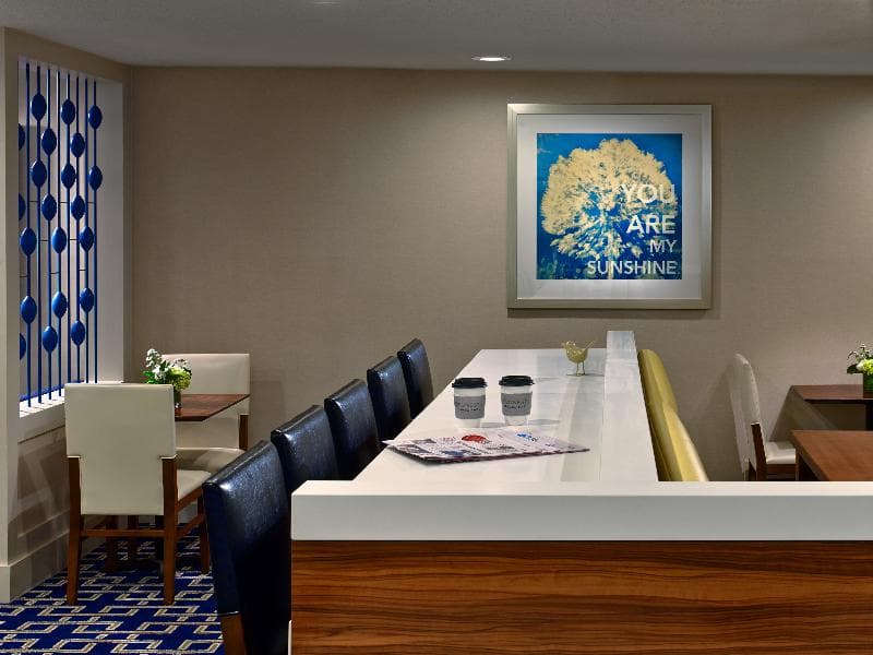 Sonesta ES Suites Cleveland Airport photo 1