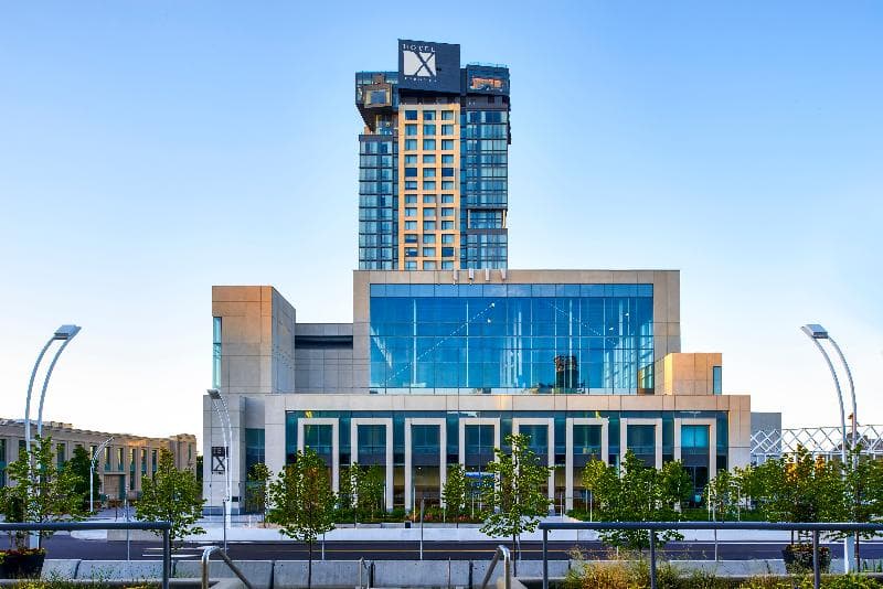 Hotel X Toronto by LHC 3