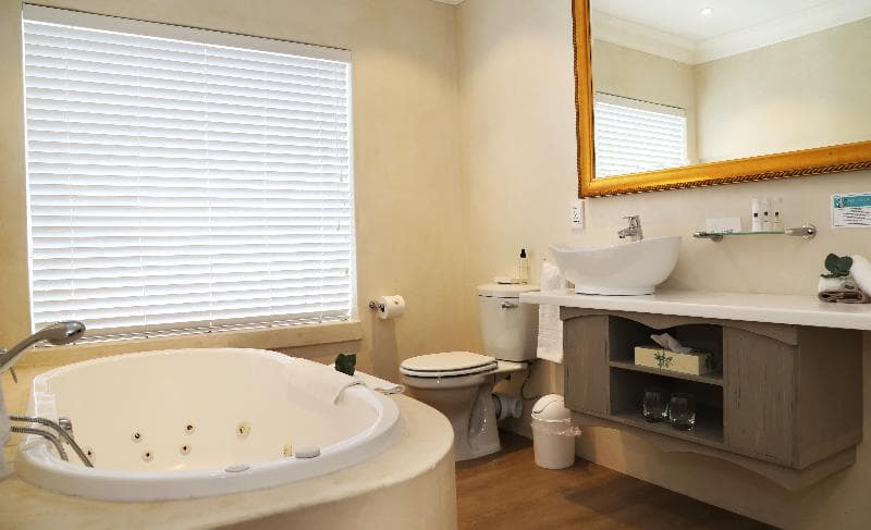 Hermanus Guest House 2