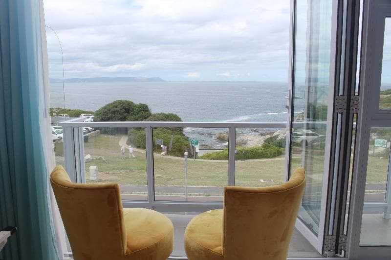 Hermanus Guest House 5