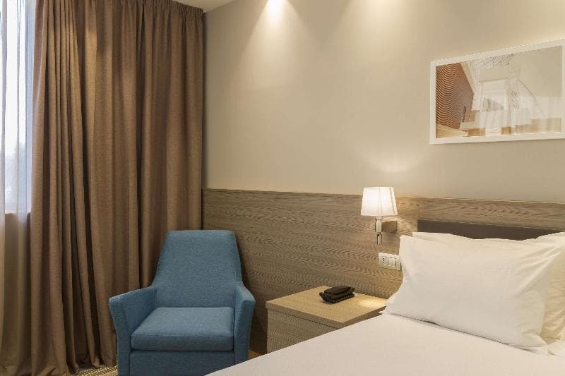 Hampton by Hilton Rome East 5