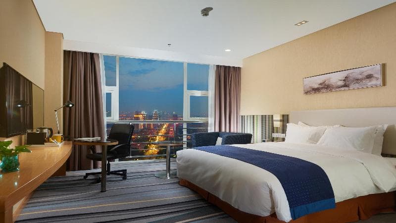 Holiday Inn Express Baoji City Centre 5