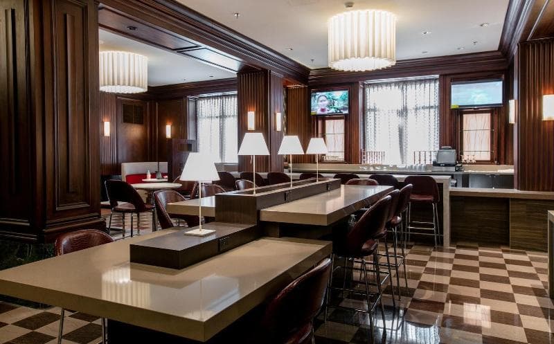 Courtyard By Marriott St. Louis Downtown/Convention Center 2