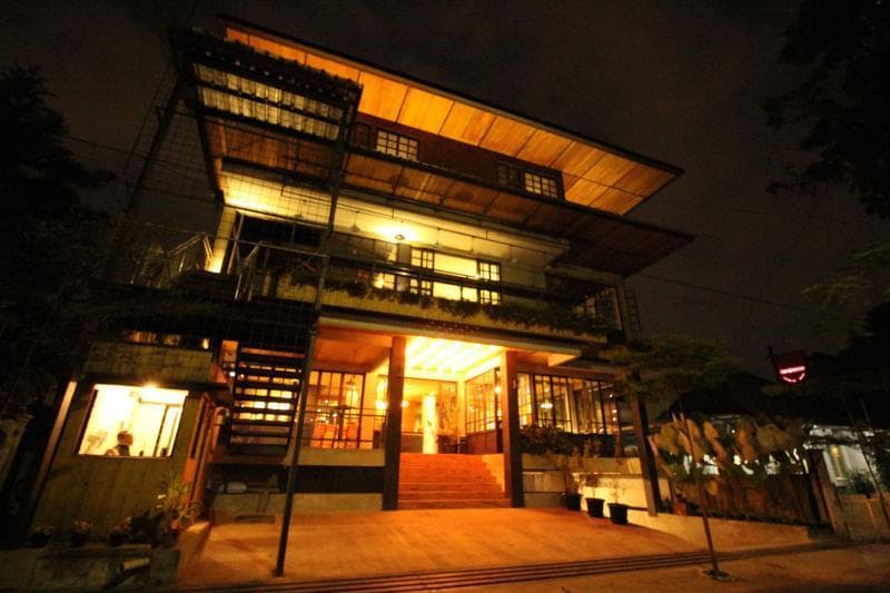 Triple Seven Hotel 3