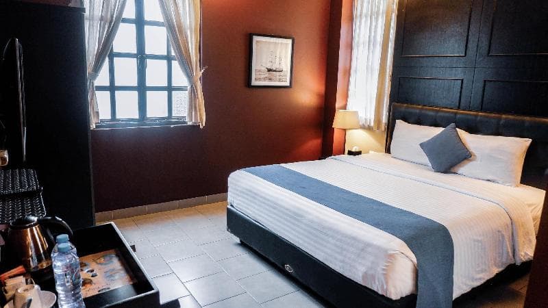 Triple Seven Hotel 5