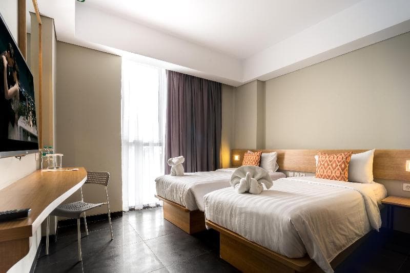 Maple Hotel Grogol Jakarta 2