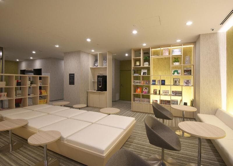 Jr Inn Sapporo Eki Minami Guchi 4