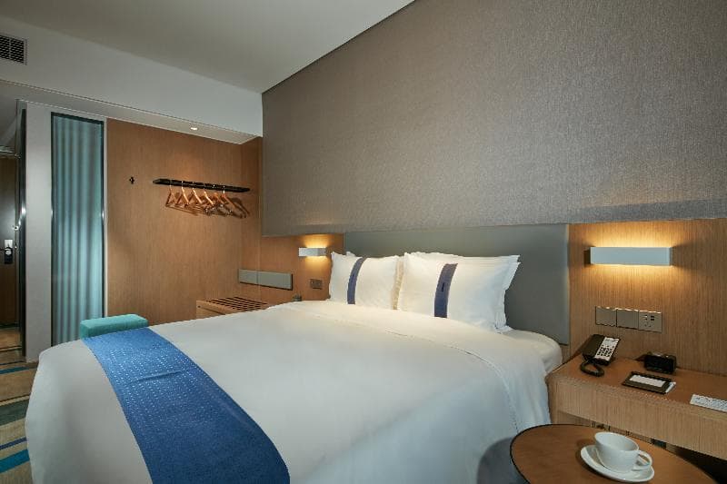 Holiday Inn Express Hangzhou East Station photo 1